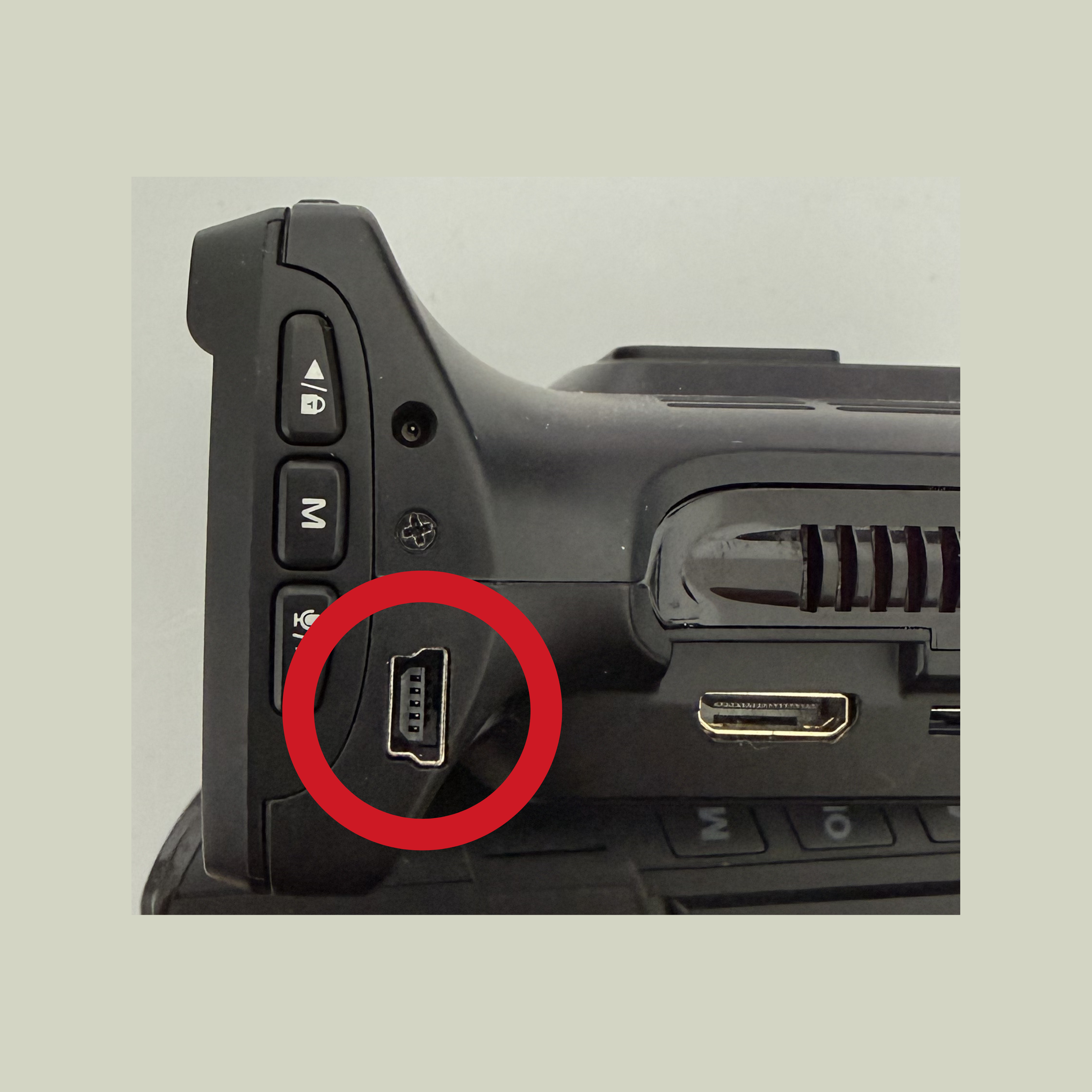 חיבור המכשיר באמצעות MINI-USB